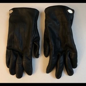 Pre-owned Coach Leather Gloves Black.